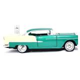 Die cast 1/24 1955 green Chevy Bel Air car