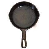 Cast iron #3 skillet