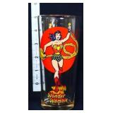 Vntg Wonder Woman 1970s drinking glass