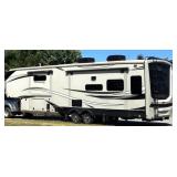 2023 Jayco Pinnacle 36FBTS Luxury 5th Wheel
