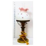 Fenton satin berries & blossoms lamp