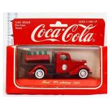 Die cast 1/43 Coca Cola Ford bottle truck in box