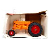 Die cast 1/16 Minneapolis Moline tractor in box
