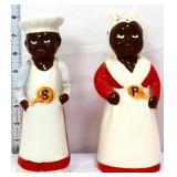 Pair vtg Americana 8in figural salt/pepper shakers