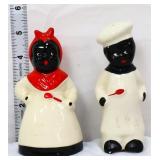 Pair vntg Americana figural 5in salt/pepper shaker