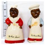 Vntg Americana 5in salt/pepper El Paso shakers