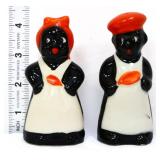 Pair vntg Americana 4in salt/pepper shakers