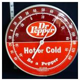 Vntg 12in plastic face Dr Pepper adv thermometer
