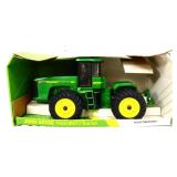 Die cast 1/16 John Deere 9400 tractor in box