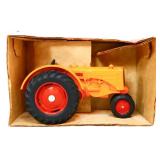 Die cast 1/16 MM tractor in box