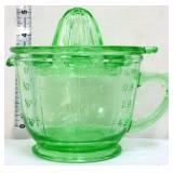Green 2 cup glass juicer w/ reamer