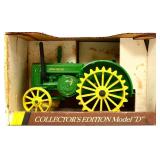 Die Cast John Deere Model D tractor in org box