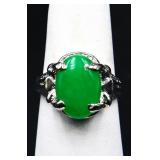 Oval cut jade ring, lab created