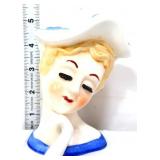 5in lady head vase in blue/white hat