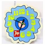 Vntg 17in 7Up flower adv clock