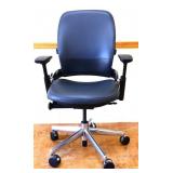 Black rolling office chair