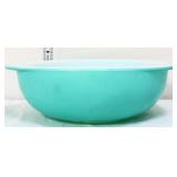 Vntg Pyrex turquoise 2 quart tab handle bowl