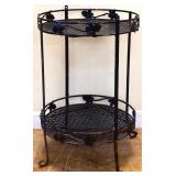 Vintage black metal round plant stand see pics