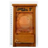 Vntg wood/metal washboard wall planter