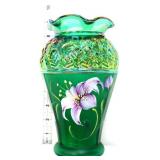 Fenton emerald green Designer Showcase lily vase