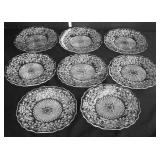 Lot of 8 pineapple floral 9in plates
