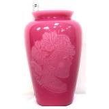 Fenton 9in etched pink Connoisseur vase