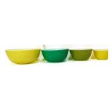 Lot of 4 vintage Pyrex mixing bowls