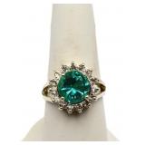Round emerald ring, lab created