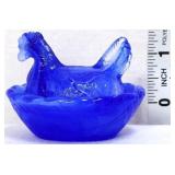 Miniature blue/white marble hen on nest