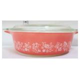 Vntg Pyrex gooseberry #471 dish w/ lid, lid chip