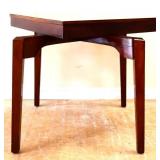 Vintage rotating top end table