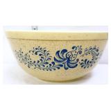 Vntg Pyrex homestead #403 mixing bowl