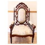 Victorian parlor chair w/ cream fabric see photos