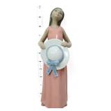 Lladro 10in The Dreamer figure w/ hat