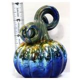 Art glass blue crackle 4in pumpkin