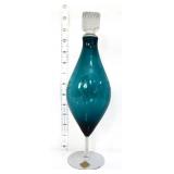 Vntg teal/clear etched decanter w/ square stopper