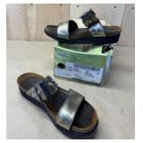 NAOT Ashley Metal Leather Size EU 35