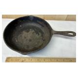 7.5' Cast Iron Skillet