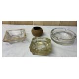 4 Ash Trays