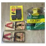 Rat, Mouse & Fly Traps