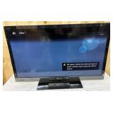 Sony 40' TV w/ Remote- Tested KDL-40EX523