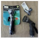 2 Garden Spray Nozzles & Hose Splitter