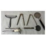 Nut Crackers, Pizza & Cheese Slicer
