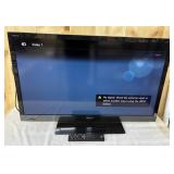 Sony Bravia 40' TV w/ Remote- Tested