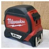 Milwaukee 25' Magnetic Tape Measure