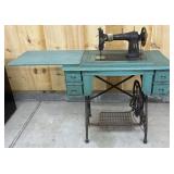 Antique White Sewing Machine w/ Cast Iron Base