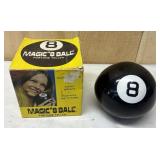 Magic 8 Ball Fortune Teller w/ Box