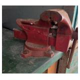 Companion 3.5' Bench Vise