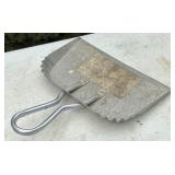 Metal Dust Pan