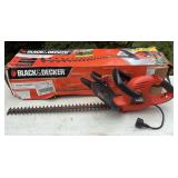 22' Black & Decker Electric Hedge Trimmer